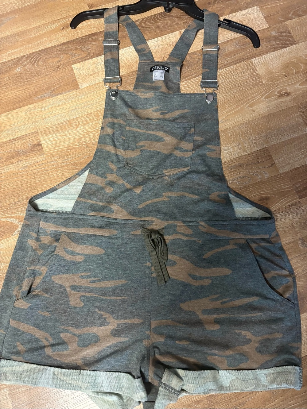 VENUS Camo Short Overalls in Olive and Brown